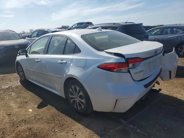 JTDEAMDEXN3013876 2022 TOYOTA COROLLA - Image 2