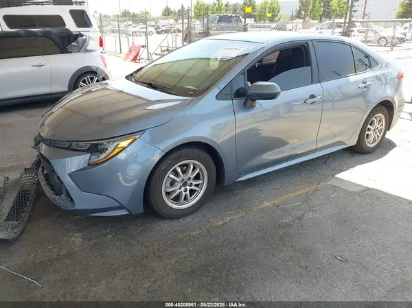 JTDEAMDEXNJ037736 2022 TOYOTA COROLLA - Image 2