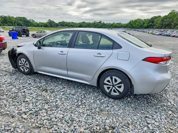 JTDEAMDEXNJ046792 2022 TOYOTA COROLLA - Image 2