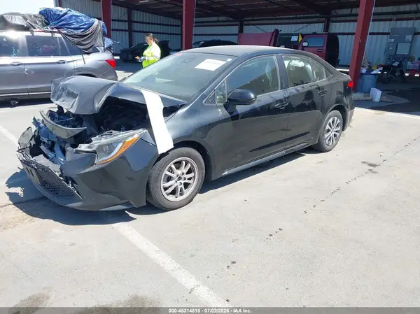 JTDEAMDEXNJ047067 2022 TOYOTA COROLLA - Image 2
