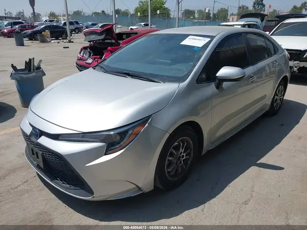 JTDEAMDEXNJ057436 2022 TOYOTA COROLLA - Image 2