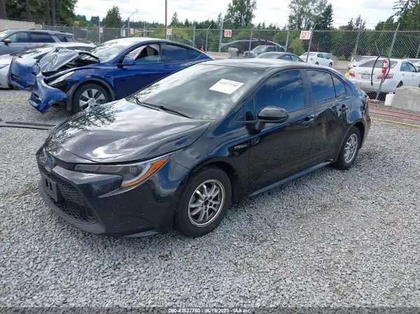JTDEBRBE0LJ015884 2020 TOYOTA COROLLA - Image 2