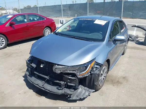 JTDEBRBE0LJ018543 2020 TOYOTA COROLLA - Image 2