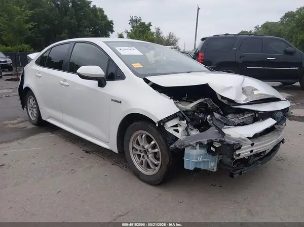 JTDEBRBE1LJ023914 2020 TOYOTA COROLLA - Image 1
