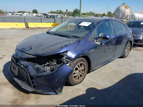 JTDEBRBE1LJ029776 2020 TOYOTA COROLLA - Image 2