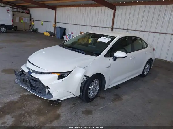 JTDEBRBE2LJ001274 2020 TOYOTA COROLLA - Image 2