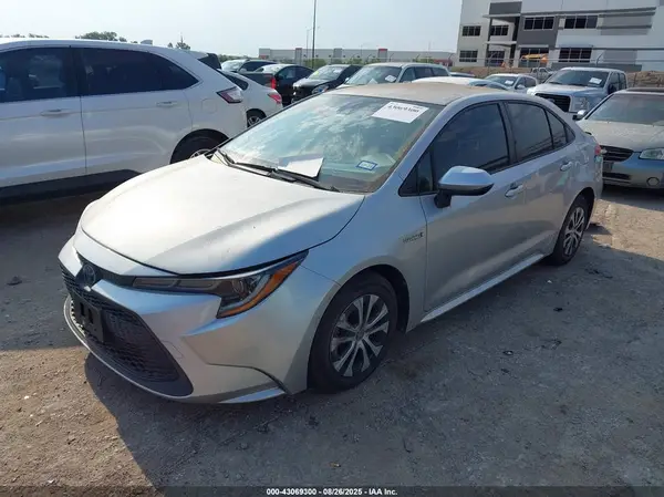 JTDEBRBE3LJ000957 2020 TOYOTA COROLLA - Image 2