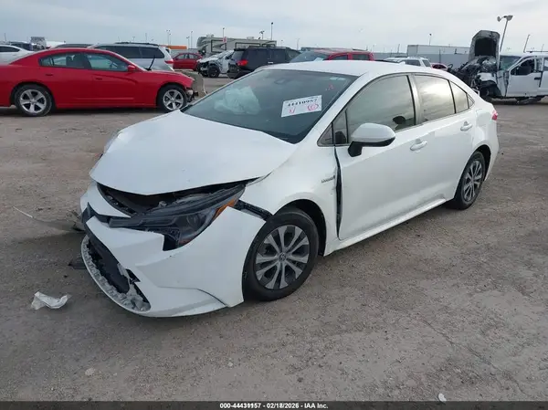 JTDEBRBE3LJ003583 2020 TOYOTA COROLLA - Image 2