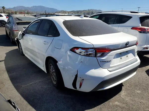 JTDEBRBE3LJ010193 2020 TOYOTA COROLLA - Image 2