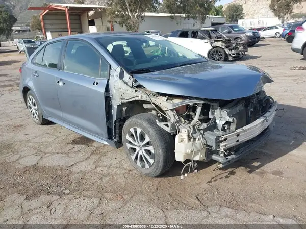 JTDEBRBE3LJ015149 2020 TOYOTA COROLLA - Image 1