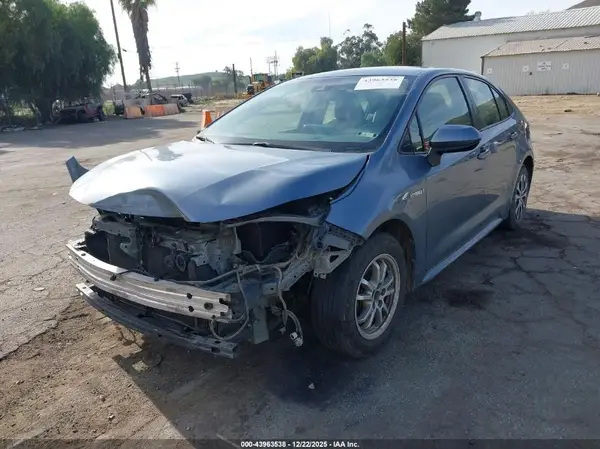 JTDEBRBE3LJ015149 2020 TOYOTA COROLLA - Image 2