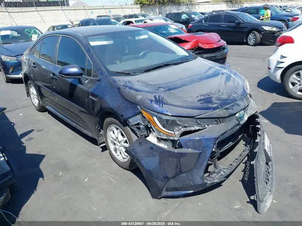JTDEBRBE3LJ015930 2020 TOYOTA COROLLA - Image 1