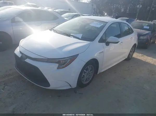JTDEBRBE3LJ028483 2020 TOYOTA COROLLA - Image 2