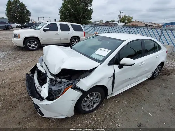 JTDEBRBE4LJ028542 2020 TOYOTA COROLLA - Image 2