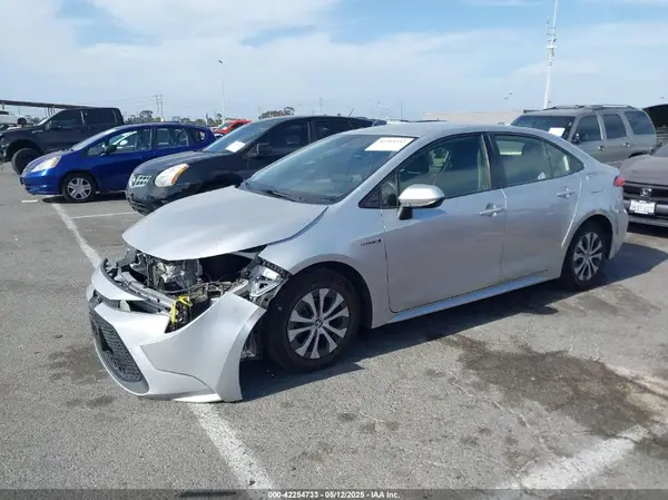 JTDEBRBE4LJ029481 2020 TOYOTA COROLLA - Image 2