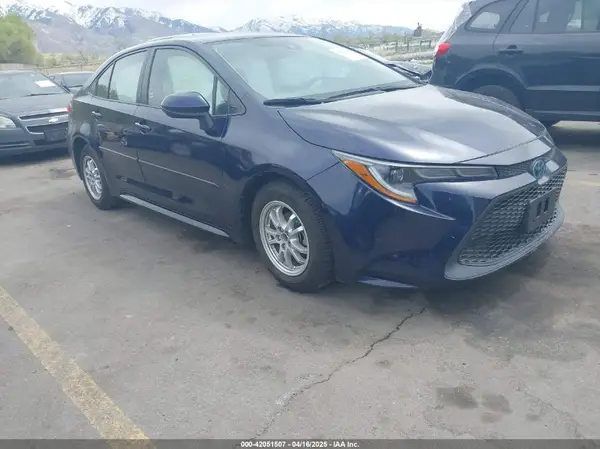 JTDEBRBE4LJ030081 2020 TOYOTA COROLLA - Image 1