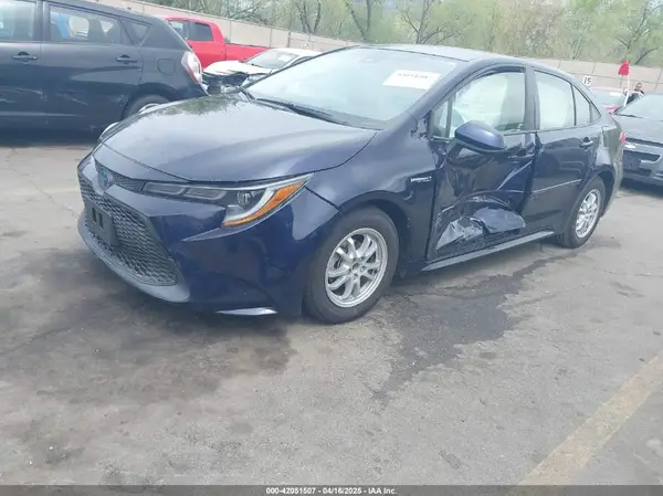 JTDEBRBE4LJ030081 2020 TOYOTA COROLLA - Image 2