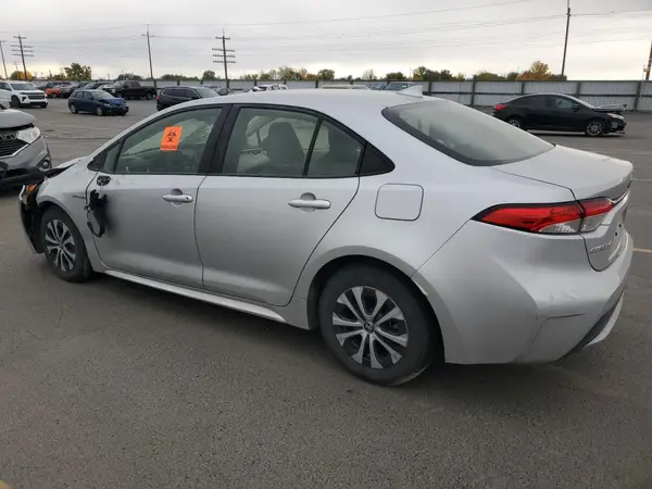 JTDEBRBE5LJ007456 2020 TOYOTA COROLLA - Image 2