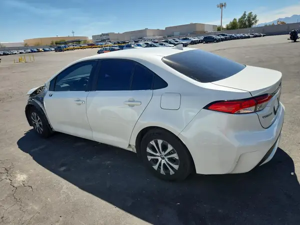 JTDEBRBE5LJ008185 2020 TOYOTA COROLLA - Image 2