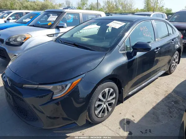 JTDEBRBE5LJ010275 2020 TOYOTA COROLLA - Image 2