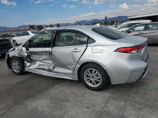 JTDEBRBE5LJ016660 2020 TOYOTA COROLLA - Image 2