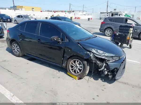 JTDEBRBE5LJ023527 2020 TOYOTA COROLLA - Image 1