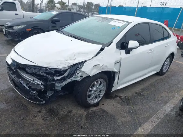 JTDEBRBE6LJ024265 2020 TOYOTA COROLLA - Image 2