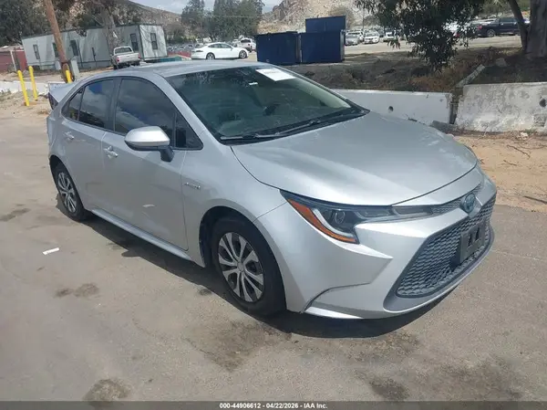 JTDEBRBE6LJ024699 2020 TOYOTA COROLLA - Image 1