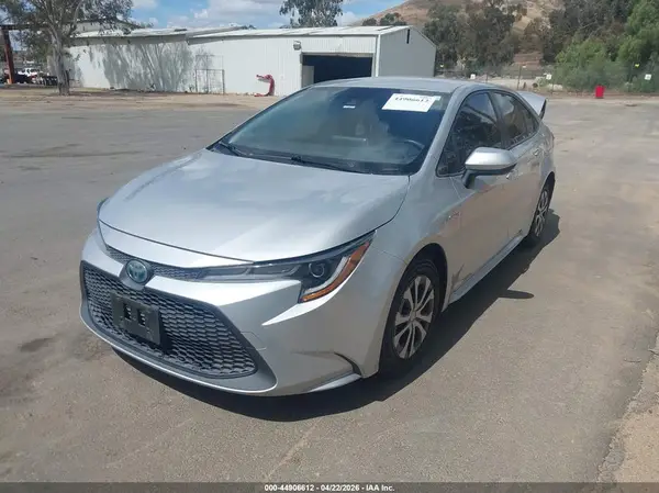 JTDEBRBE6LJ024699 2020 TOYOTA COROLLA - Image 2