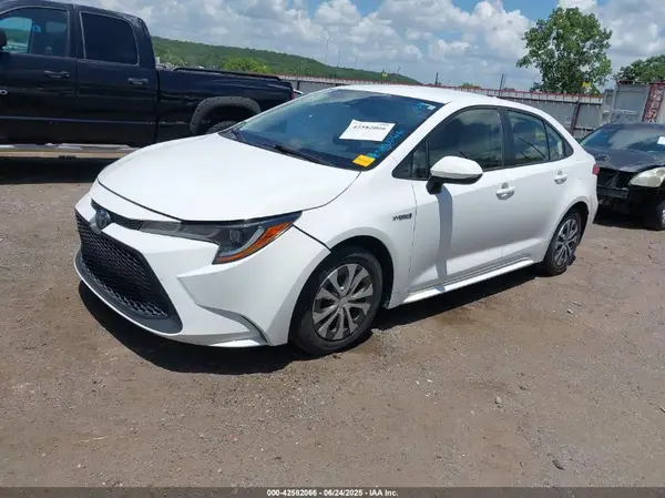 JTDEBRBE6LJ028073 2020 TOYOTA COROLLA - Image 2