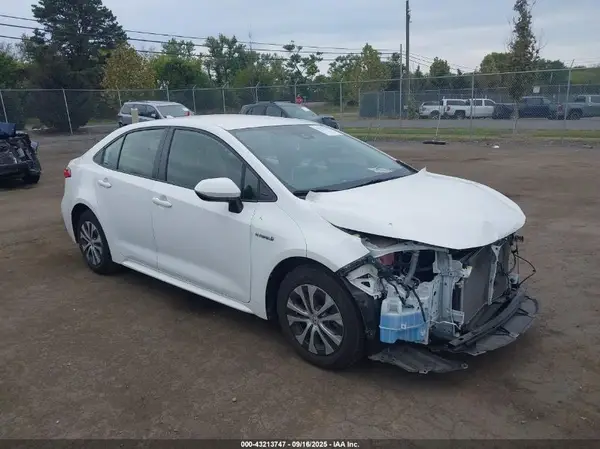 JTDEBRBE6LJ028610 2020 TOYOTA COROLLA - Image 1