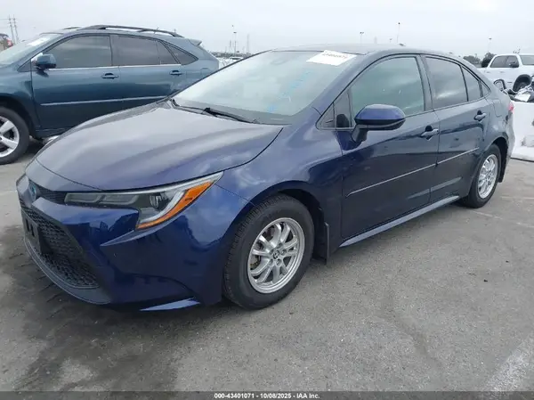 JTDEBRBE7LJ012058 2020 TOYOTA COROLLA - Image 2