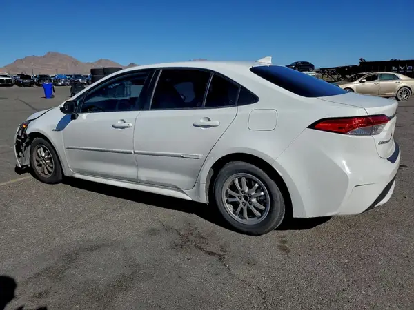 JTDEBRBE7LJ014473 2020 TOYOTA COROLLA - Image 2