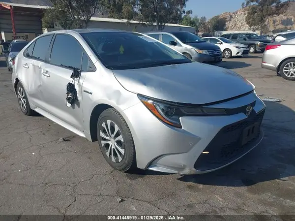 JTDEBRBE7LJ018393 2020 TOYOTA COROLLA - Image 1