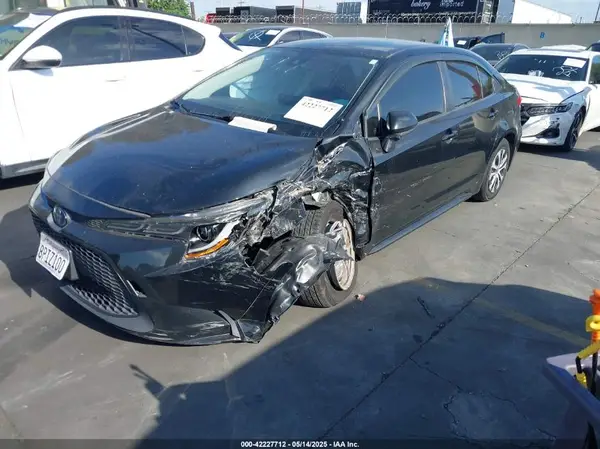 JTDEBRBE7LJ026719 2020 TOYOTA COROLLA - Image 2