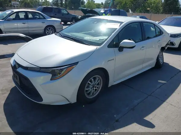 JTDEBRBE9LJ015060 2020 TOYOTA COROLLA - Image 2