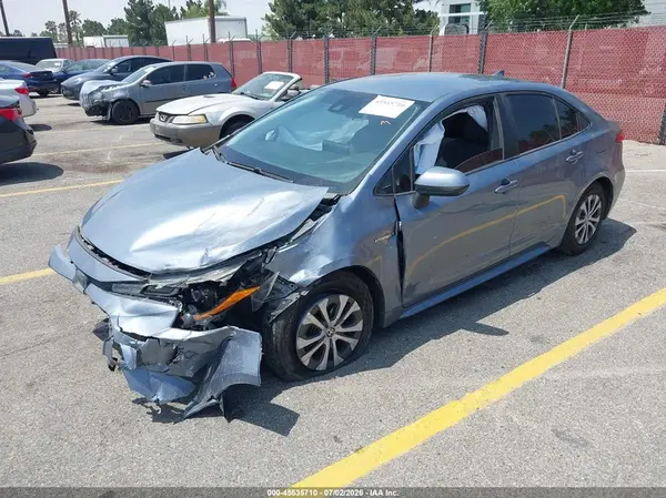 JTDEBRBE9LJ028858 2020 TOYOTA COROLLA - Image 2