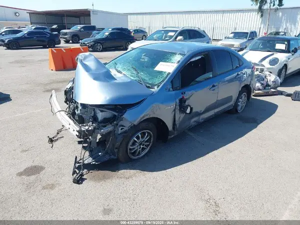 JTDEBRBEXLJ004441 2020 TOYOTA COROLLA - Image 2