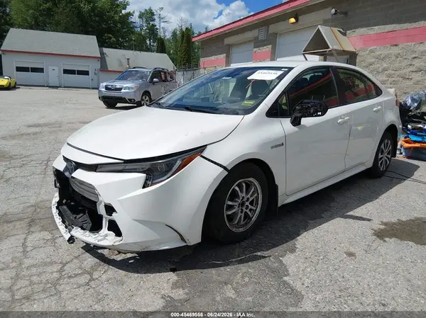 JTDEBRBEXLJ014709 2020 TOYOTA COROLLA - Image 2