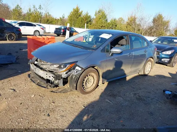JTDEPMAE0MJ117774 2021 TOYOTA COROLLA - Image 2
