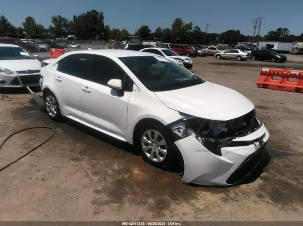 JTDEPMAE0MJ121565 2021 TOYOTA COROLLA - Image 1