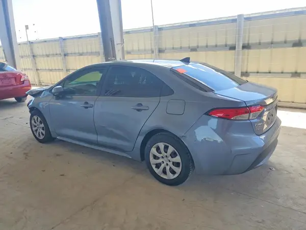 JTDEPMAE0MJ124322 2021 TOYOTA COROLLA - Image 2