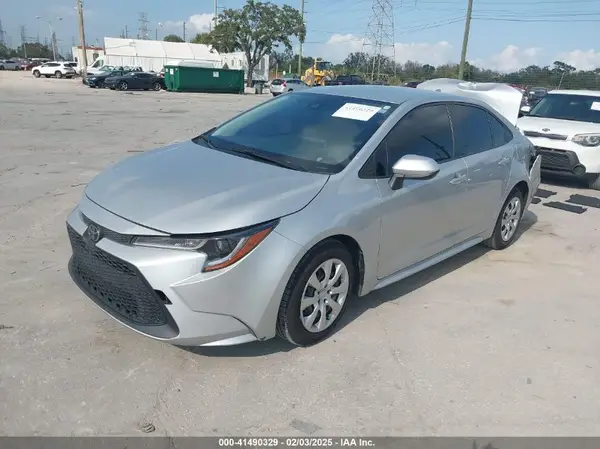 JTDEPMAE0MJ129763 2021 TOYOTA COROLLA - Image 2
