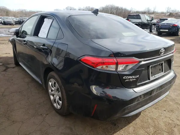 JTDEPMAE0MJ134820 2021 TOYOTA COROLLA - Image 2