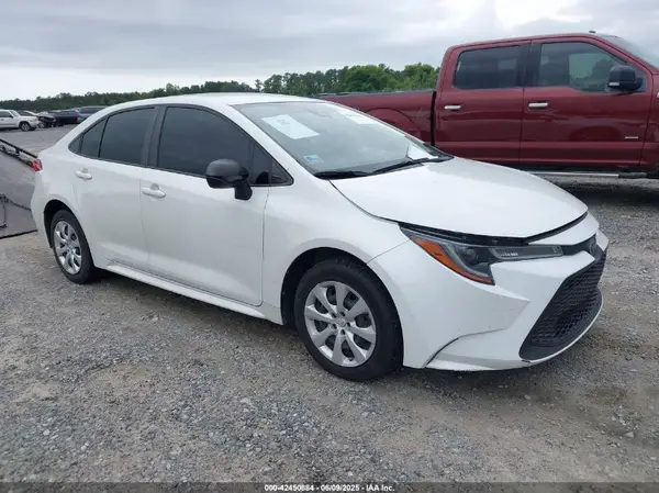 JTDEPMAE0MJ135353 2021 TOYOTA COROLLA - Image 1