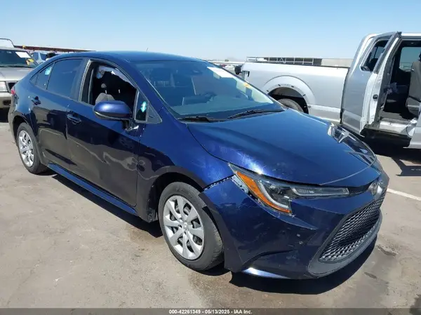 JTDEPMAE0MJ136566 2021 TOYOTA COROLLA - Image 1