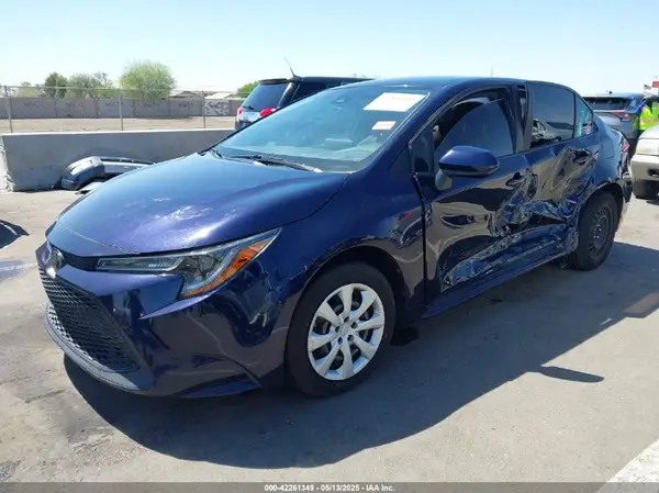 JTDEPMAE0MJ136566 2021 TOYOTA COROLLA - Image 2