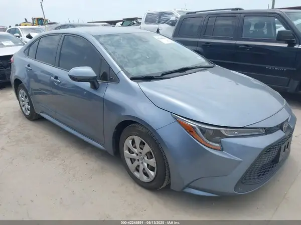 JTDEPMAE0MJ139614 2021 TOYOTA COROLLA - Image 1