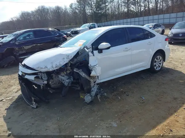 JTDEPMAE0MJ162083 2021 TOYOTA COROLLA - Image 2