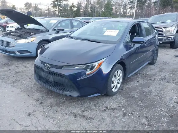 JTDEPMAE0MJ165985 2021 TOYOTA COROLLA - Image 2